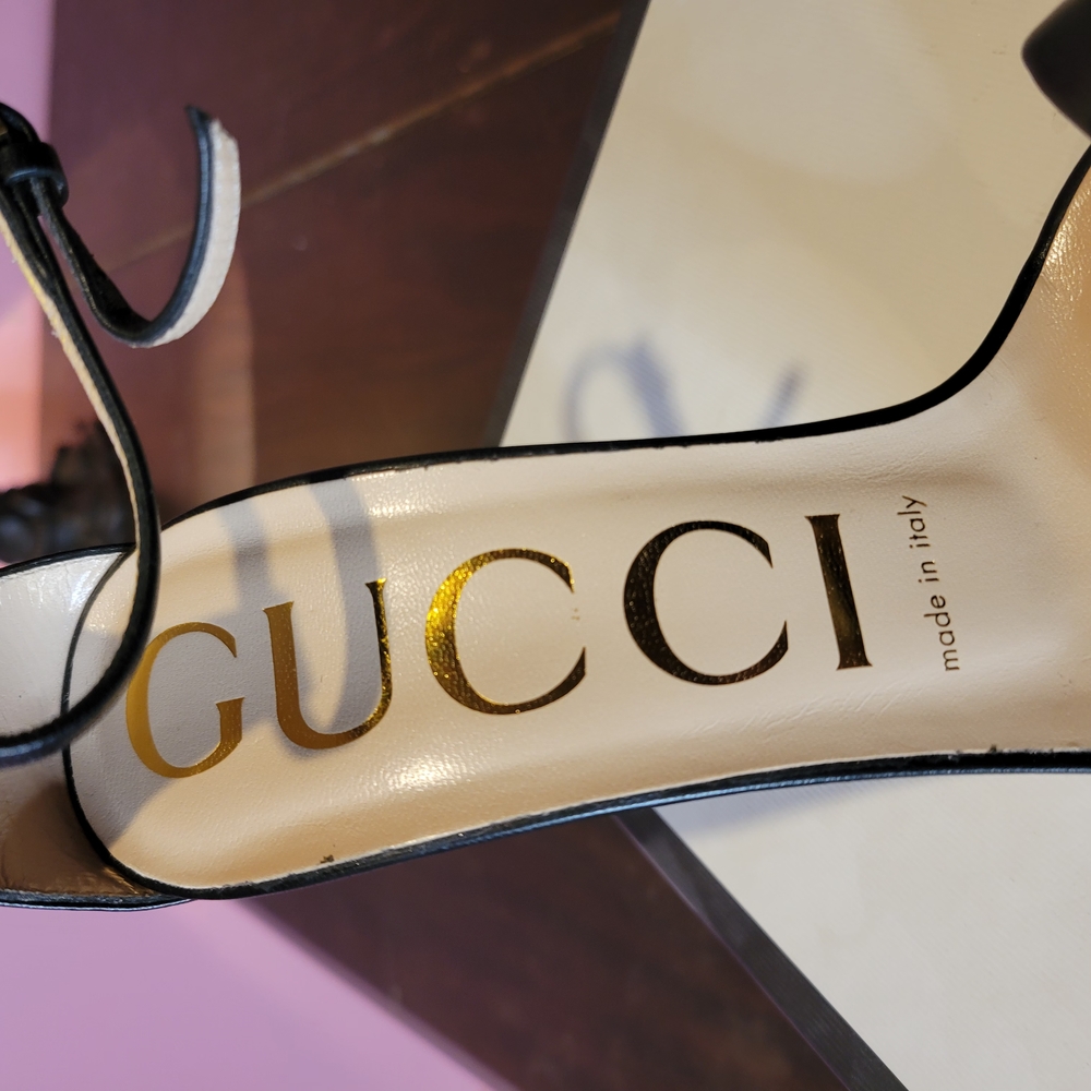 Super Sexy Gucci Black Women's Leather heels w Swarovski Crsytals 37.5 Like New - Picture 13 of 15